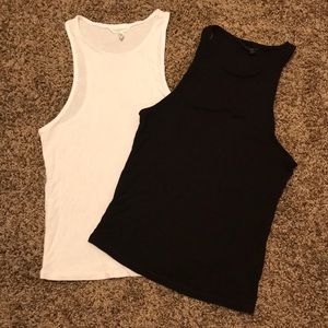 Black and white crop tops